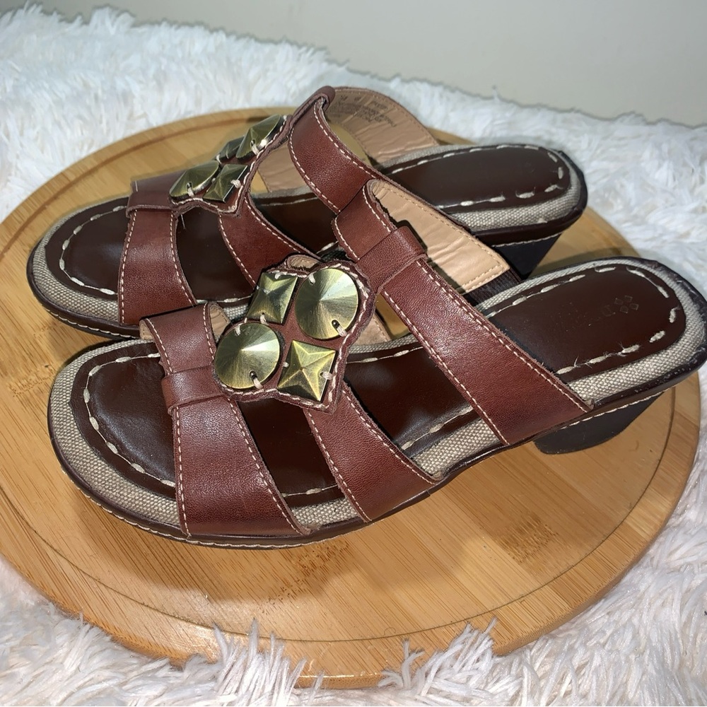Naturalizer N5 Comfort Wedge Sandal Kari Leather Brown  Women's 7.5W